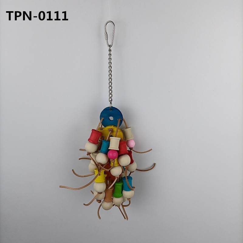 Parrot Chewing Toys Leather Nibbling String Rattan Wooden Bird Toy Manufacturer